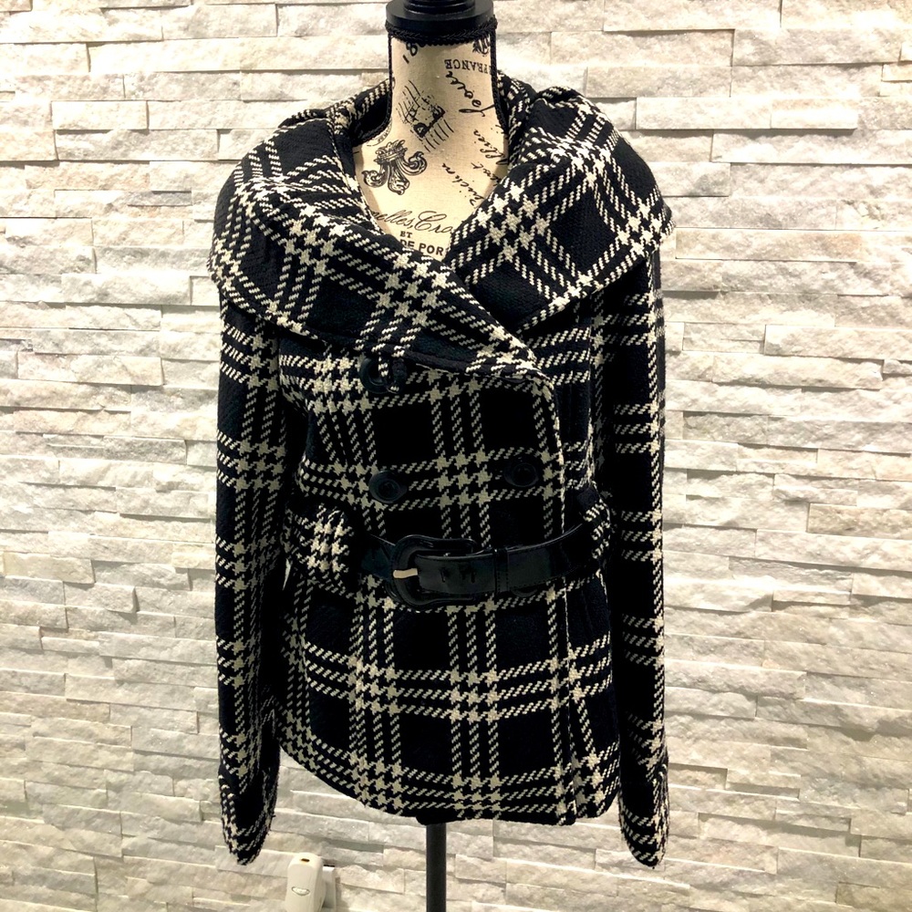 Coffee Shop Houndstooth Winter Jacket